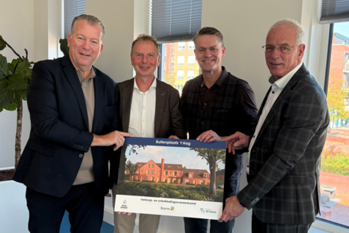 Gemeente en ontwikkelcombinatie tekenen overeenkomst